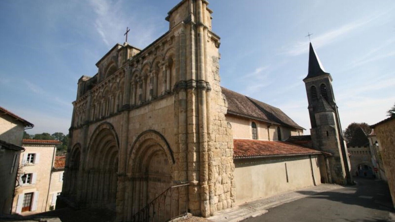 Photo of Others in Aubeterre-sur-Dronne