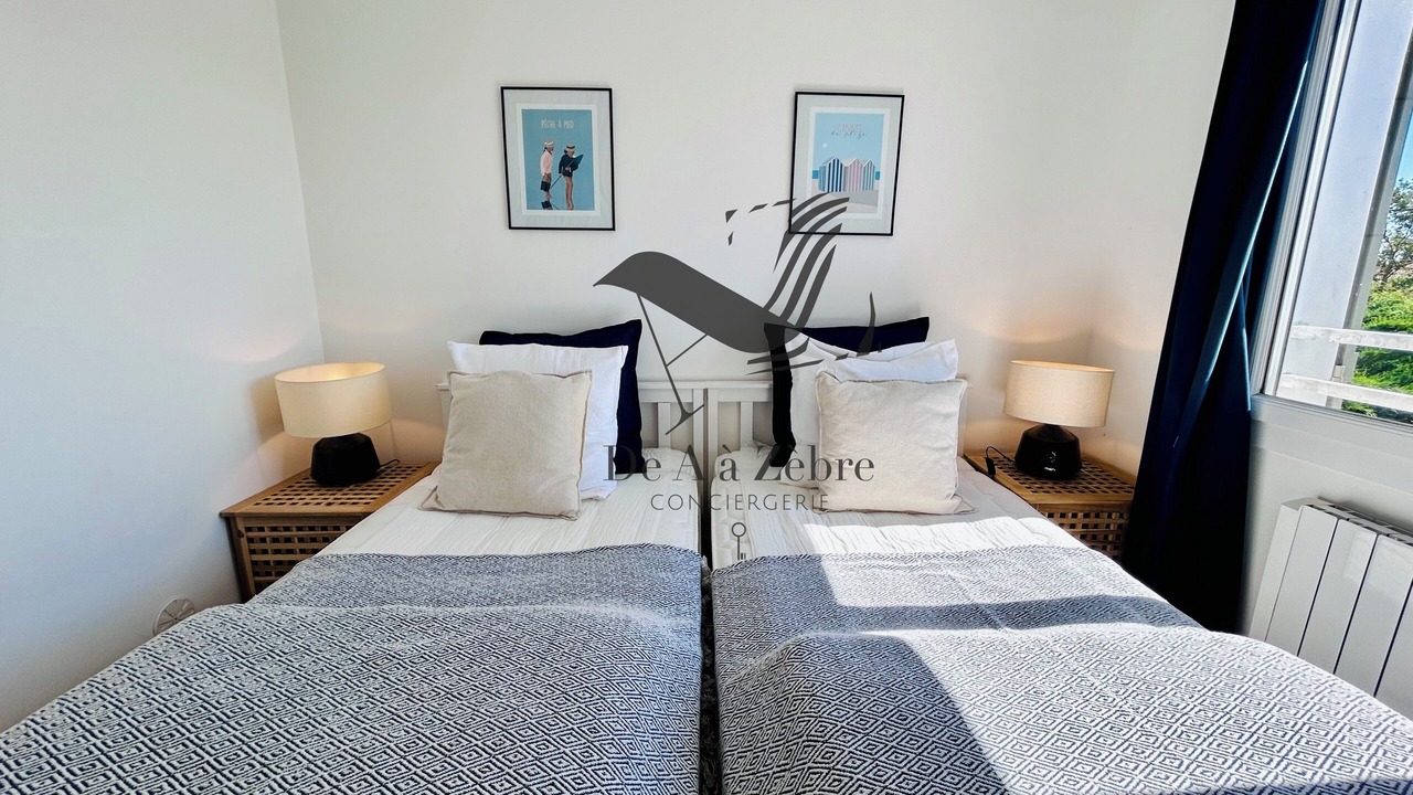 Photo of Bedroom in Port-des-Barques