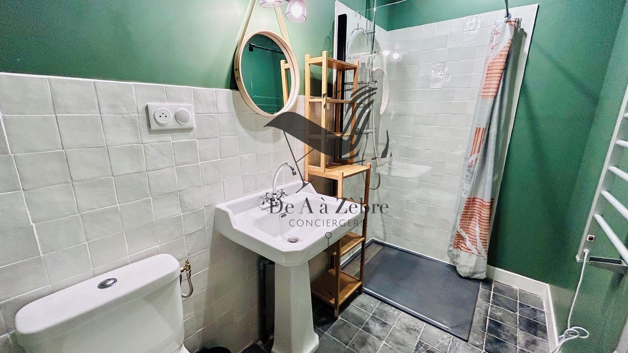 Photo of Bathroom in Port-des-Barques