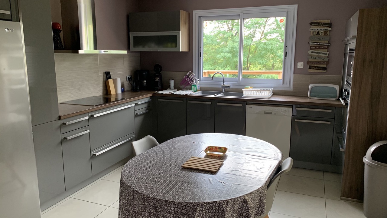 Photo of Kitchen in Saint-Barthelemy-dAgenais