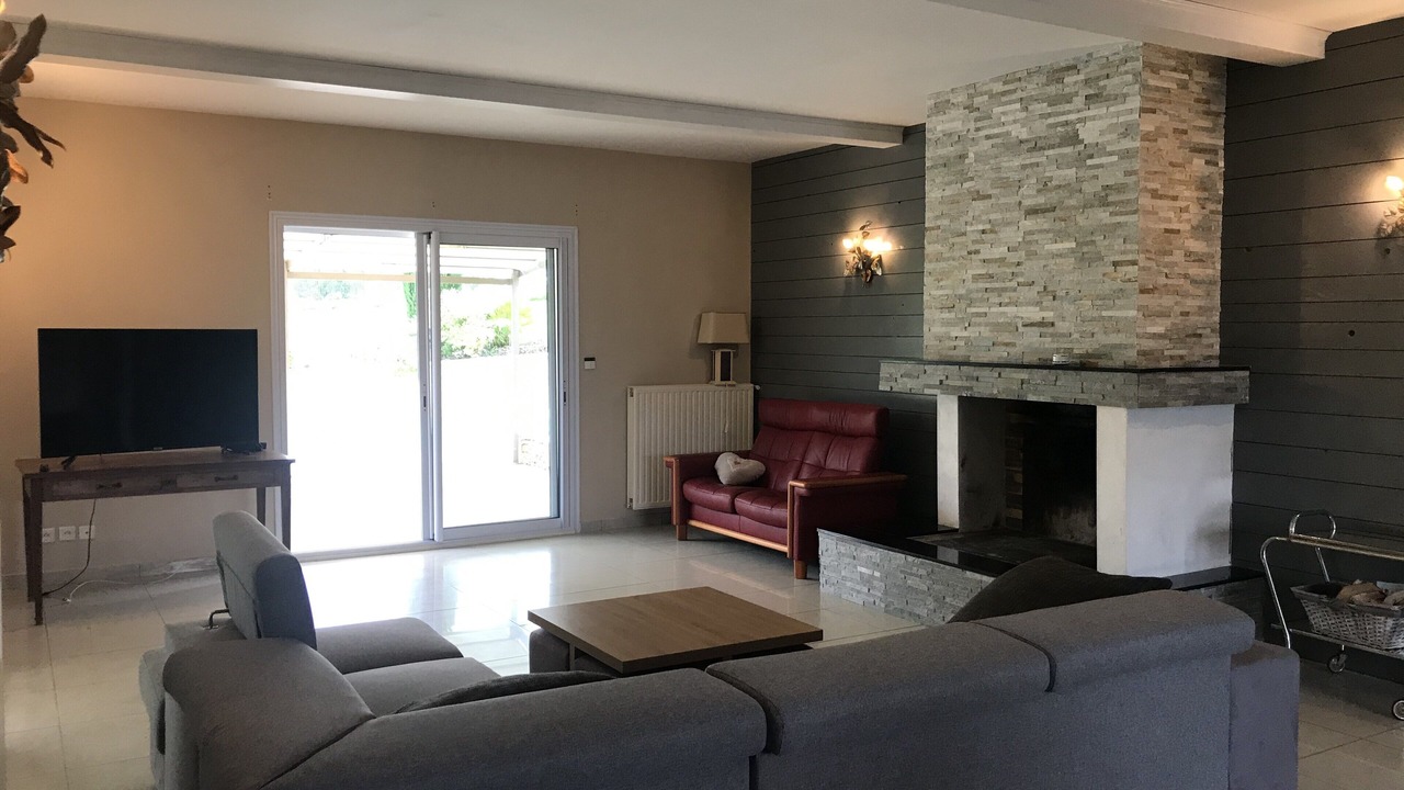 Photo of Livingroom in Saint-Barthelemy-dAgenais