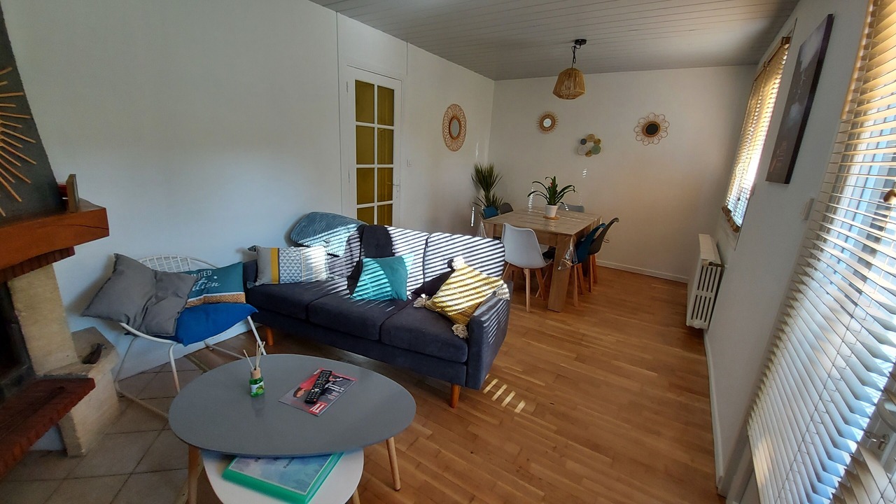 Photo of Livingroom in Bort-les-Orgues