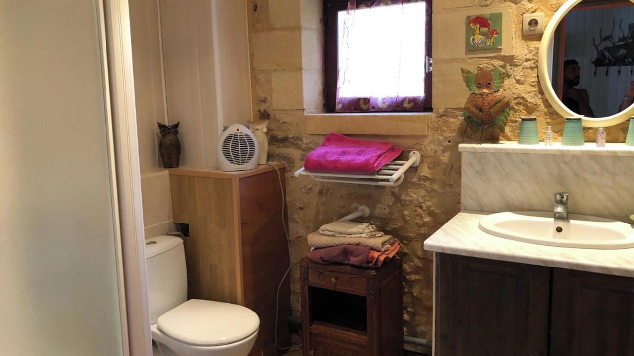 Photo of Bathroom in Proissans