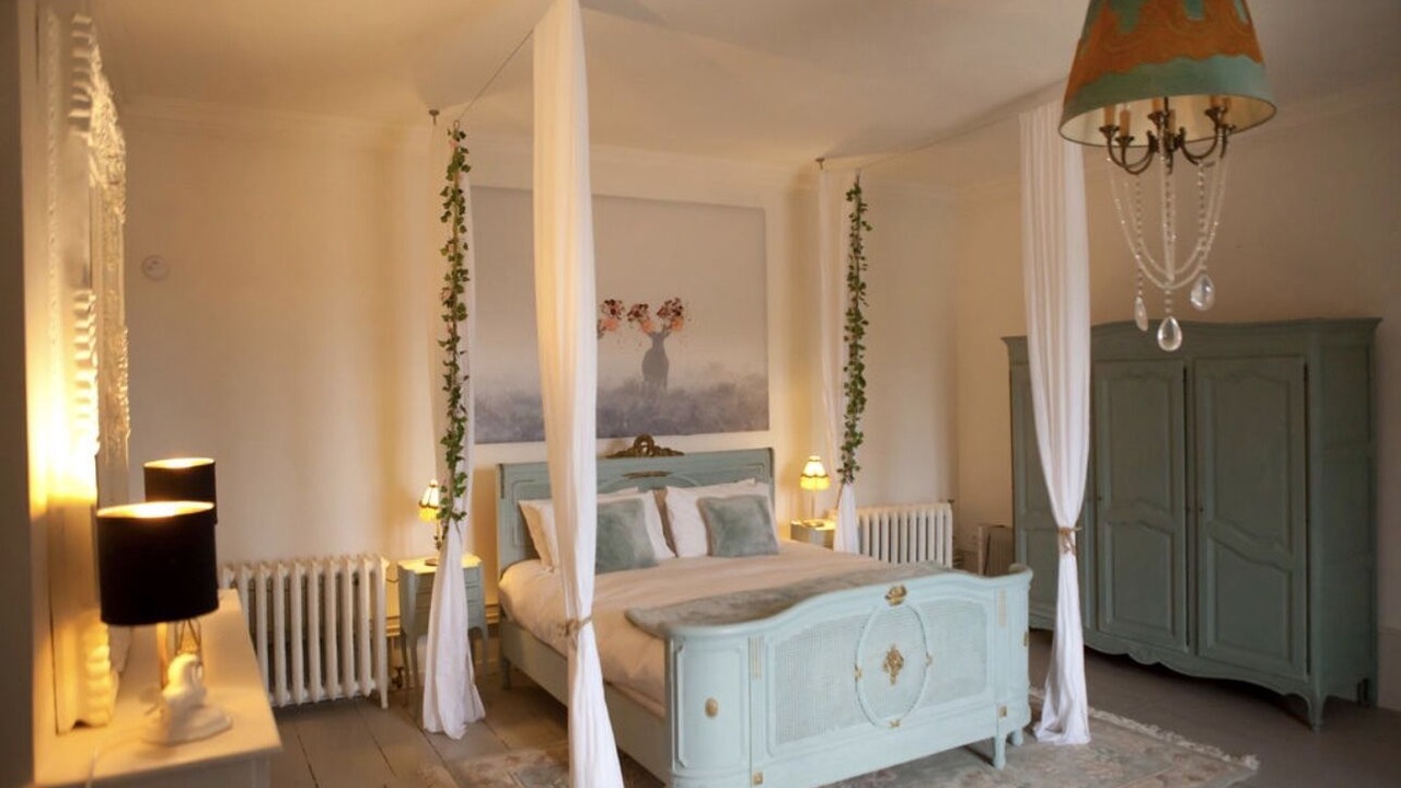 Photo of Bedroom in Saint-Sulpice-le-Gueretois