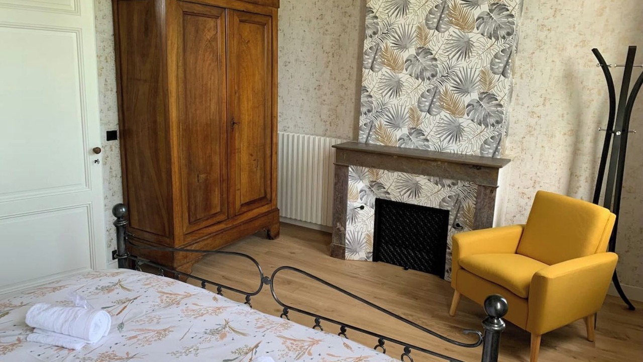 Photo of Bedroom in Saint-Magne-de-Castillon
