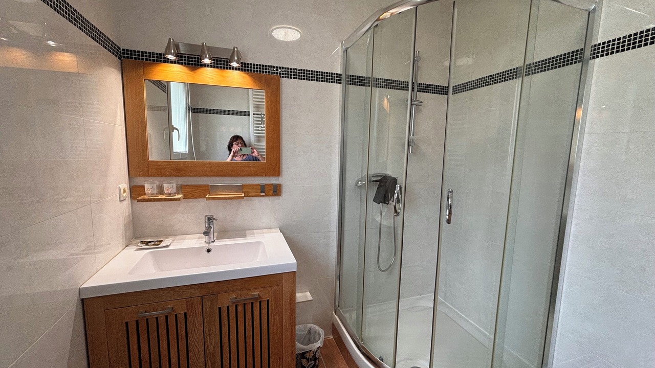 Photo of Bathroom in Marsilly