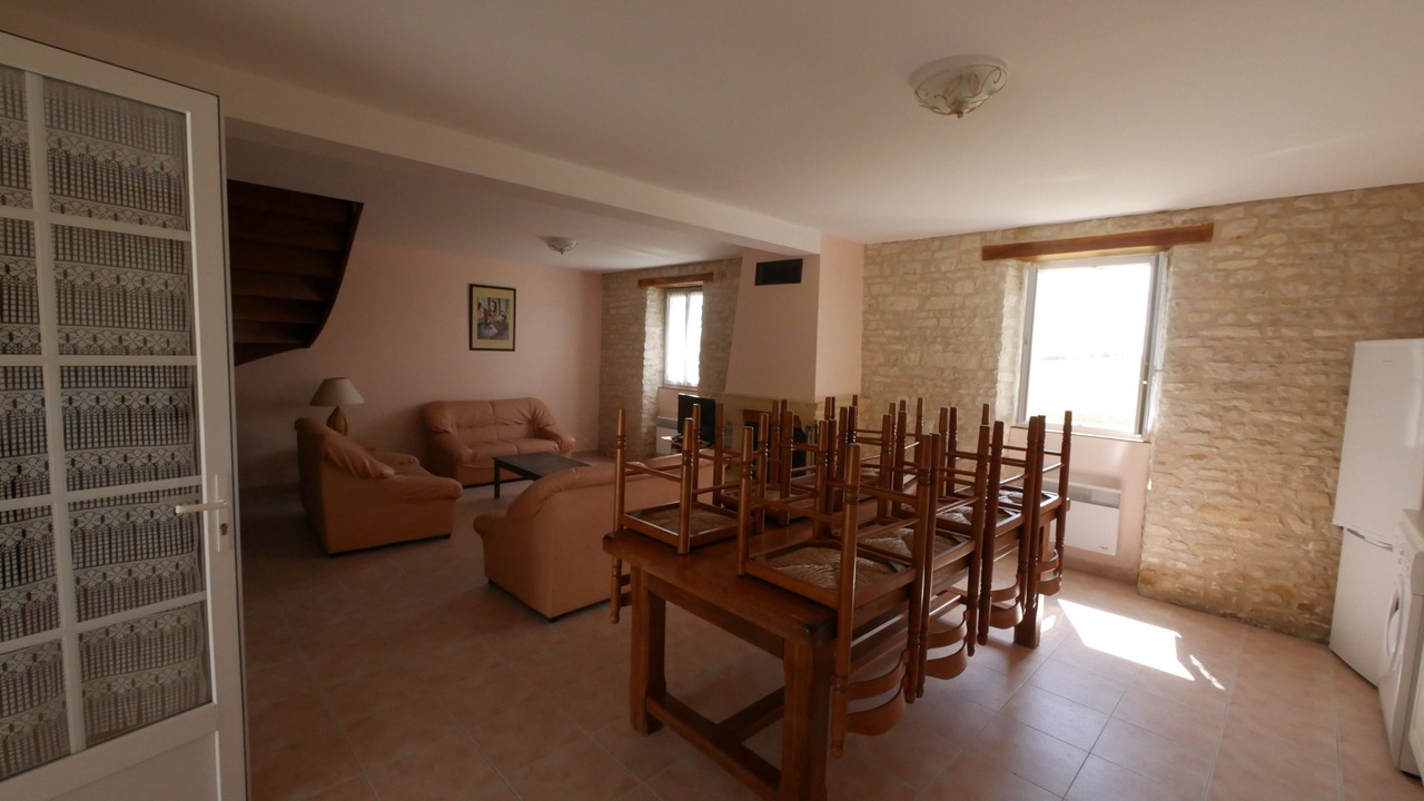Photo of Others in Saint-Hilaire-de-Villefranche