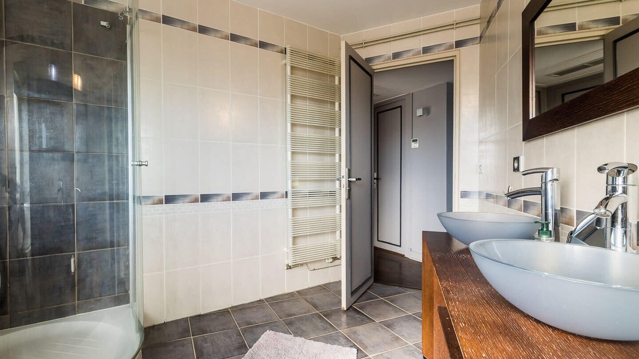 Photo of Bathroom in Biarritz City Centre