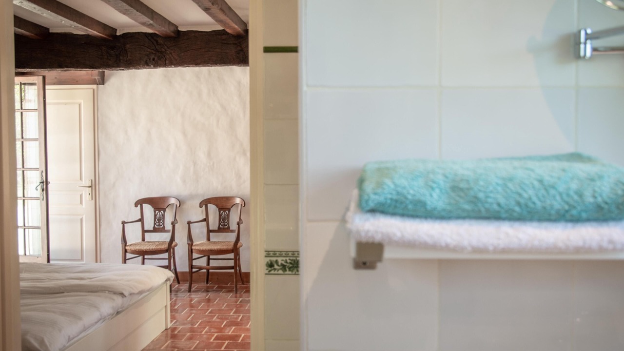 Photo of Bathroom in Issac