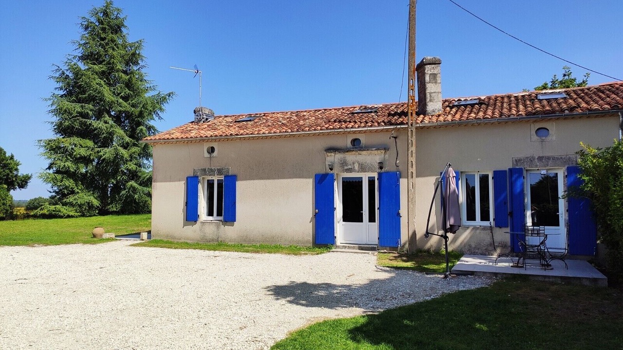 Photo of Outdoor in Bors de Montmoreau