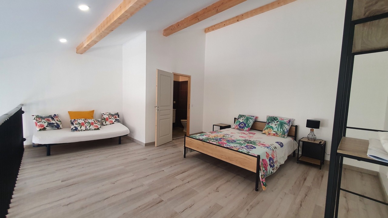 Photo of Bedroom in Lamarque