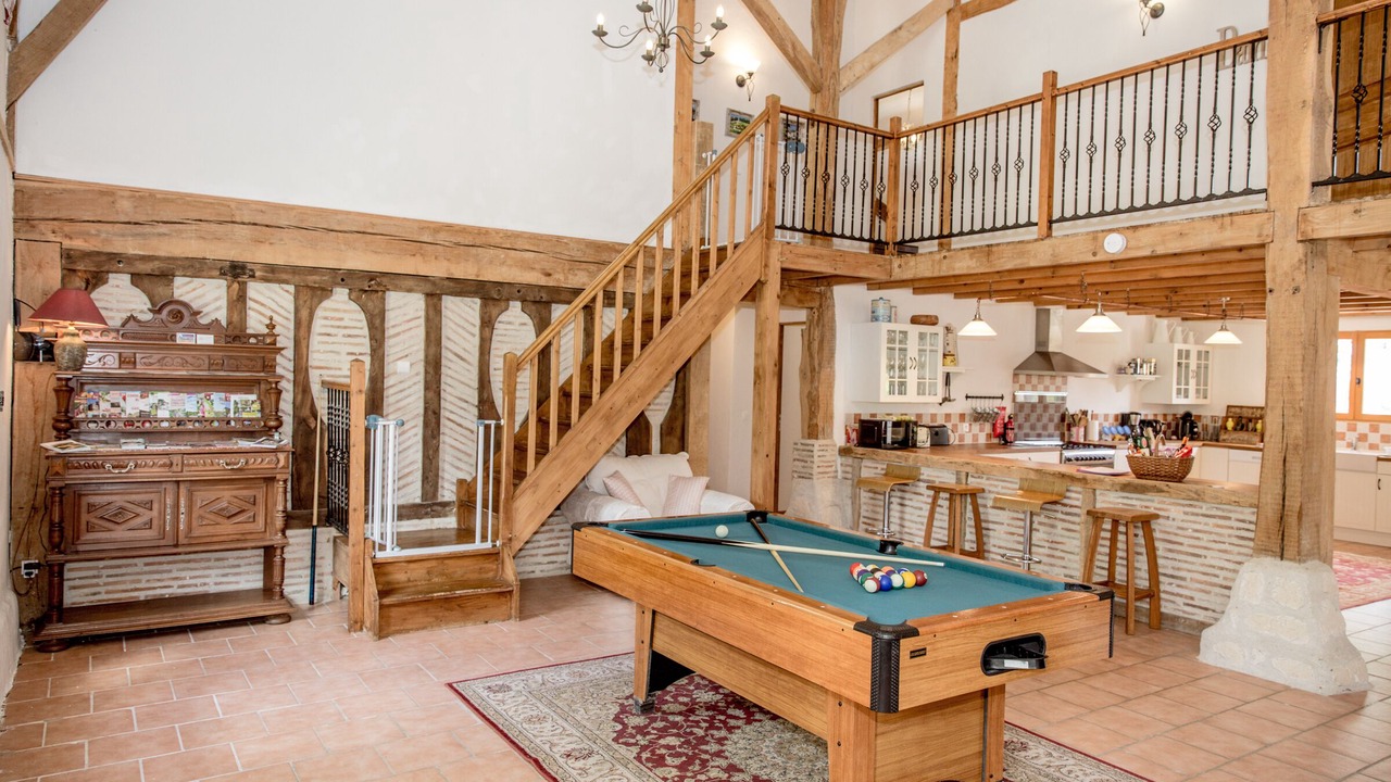 Photo of Bedroom in Coulx