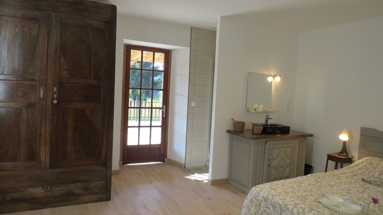 Photo of Bedroom in Bruges-Capbis-Mifaget