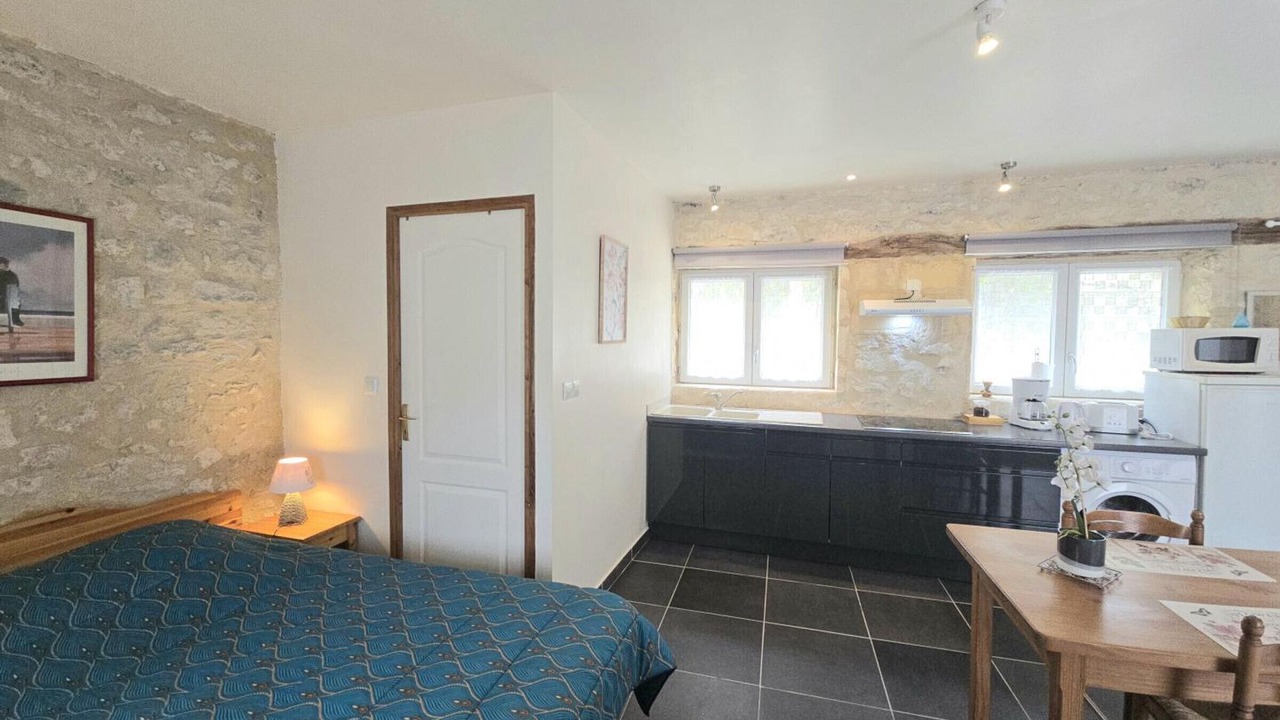 Photo of Bedroom in Naussannes