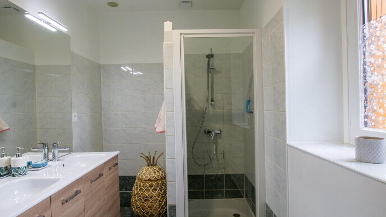 Photo of Bathroom in Calviac-en-Perigord