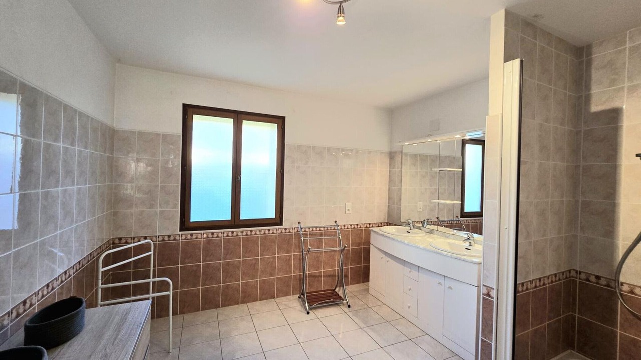 Photo of Bathroom in Calviac-en-Perigord
