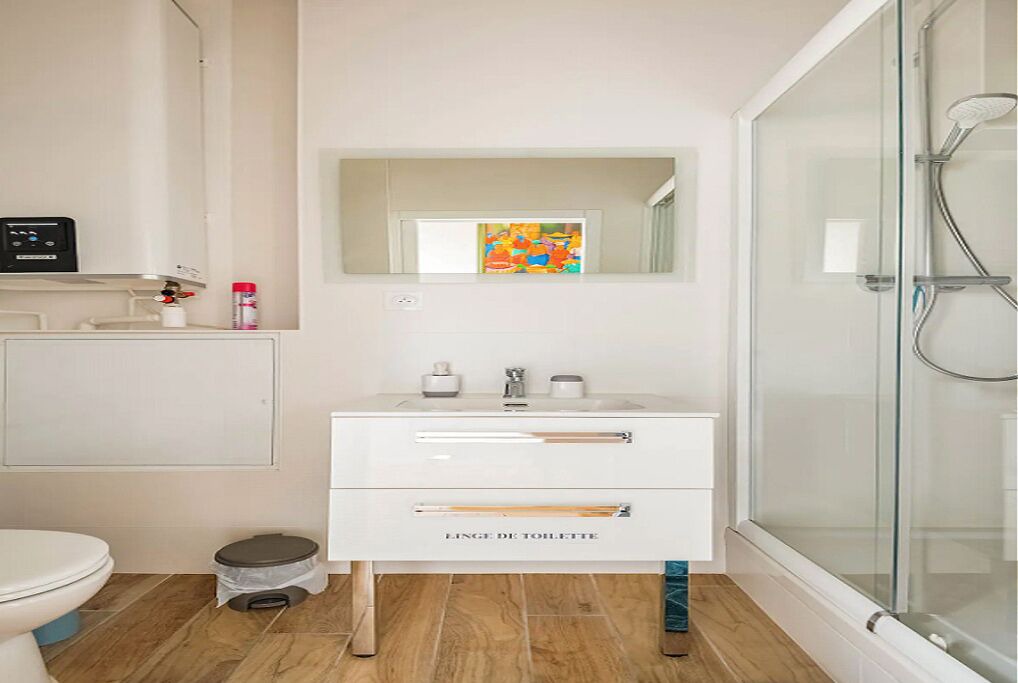 Photo of Bathroom in Capucins - Victoire