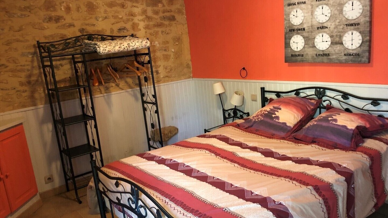 Photo of Bedroom in Proissans
