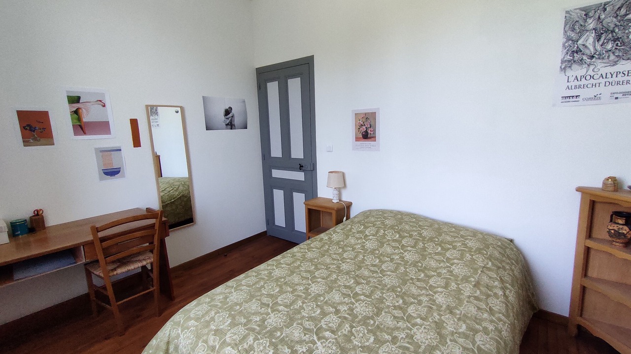 Photo of Bedroom in Sarran