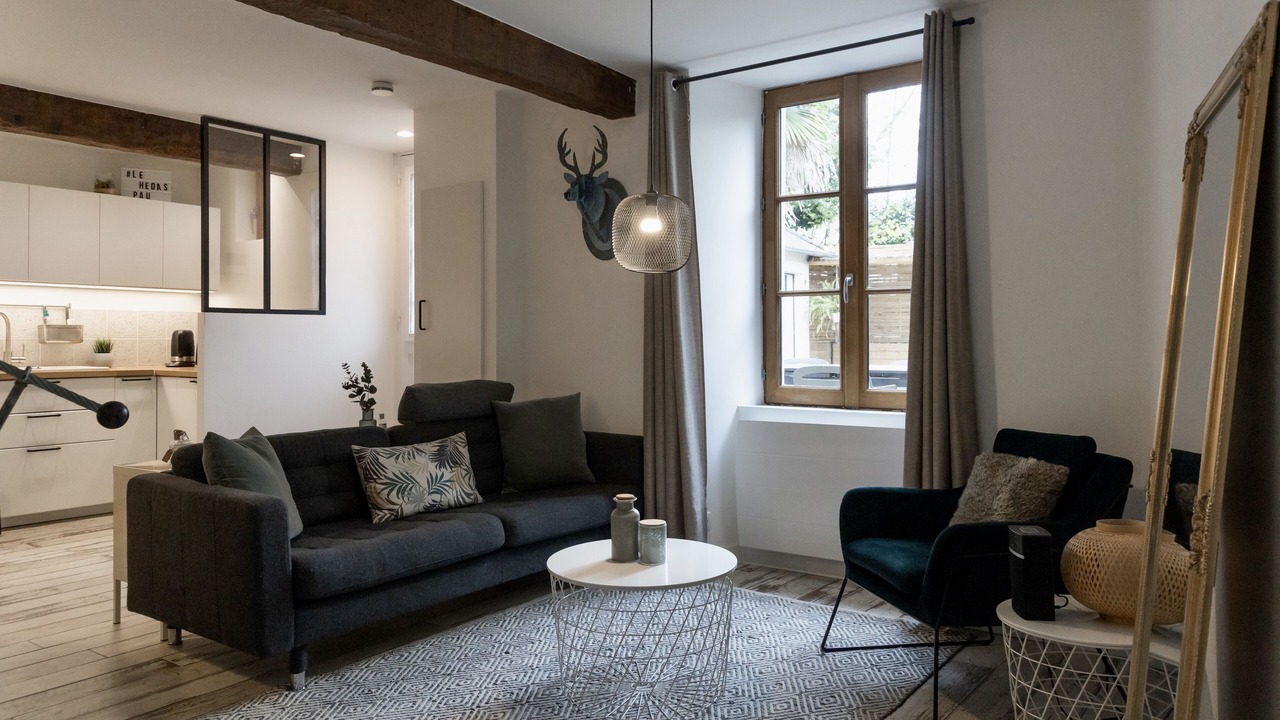 Photo of Livingroom in Centre Ville