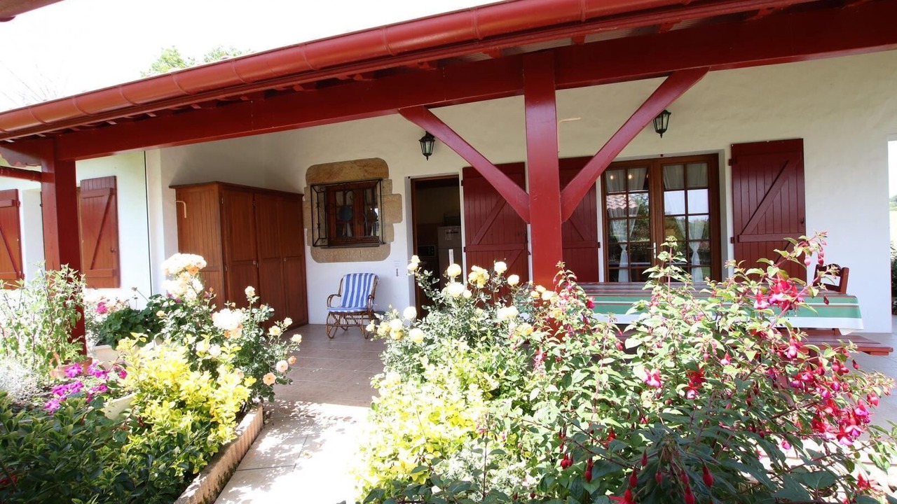 Photo of Patio Balcony in Saint-Pee-sur-Nivelle