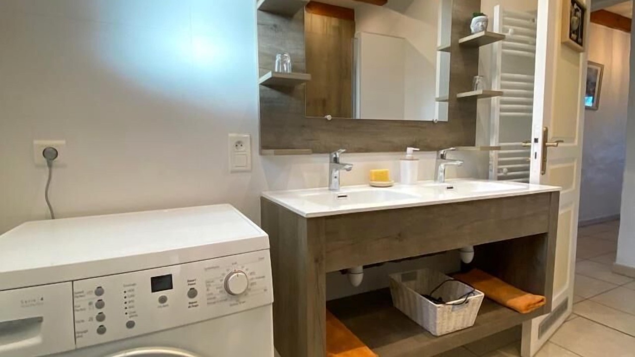 Photo of Bathroom in Saint-Pee-sur-Nivelle