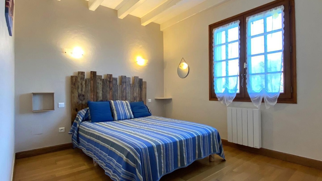 Photo of Bedroom in Saint-Pee-sur-Nivelle