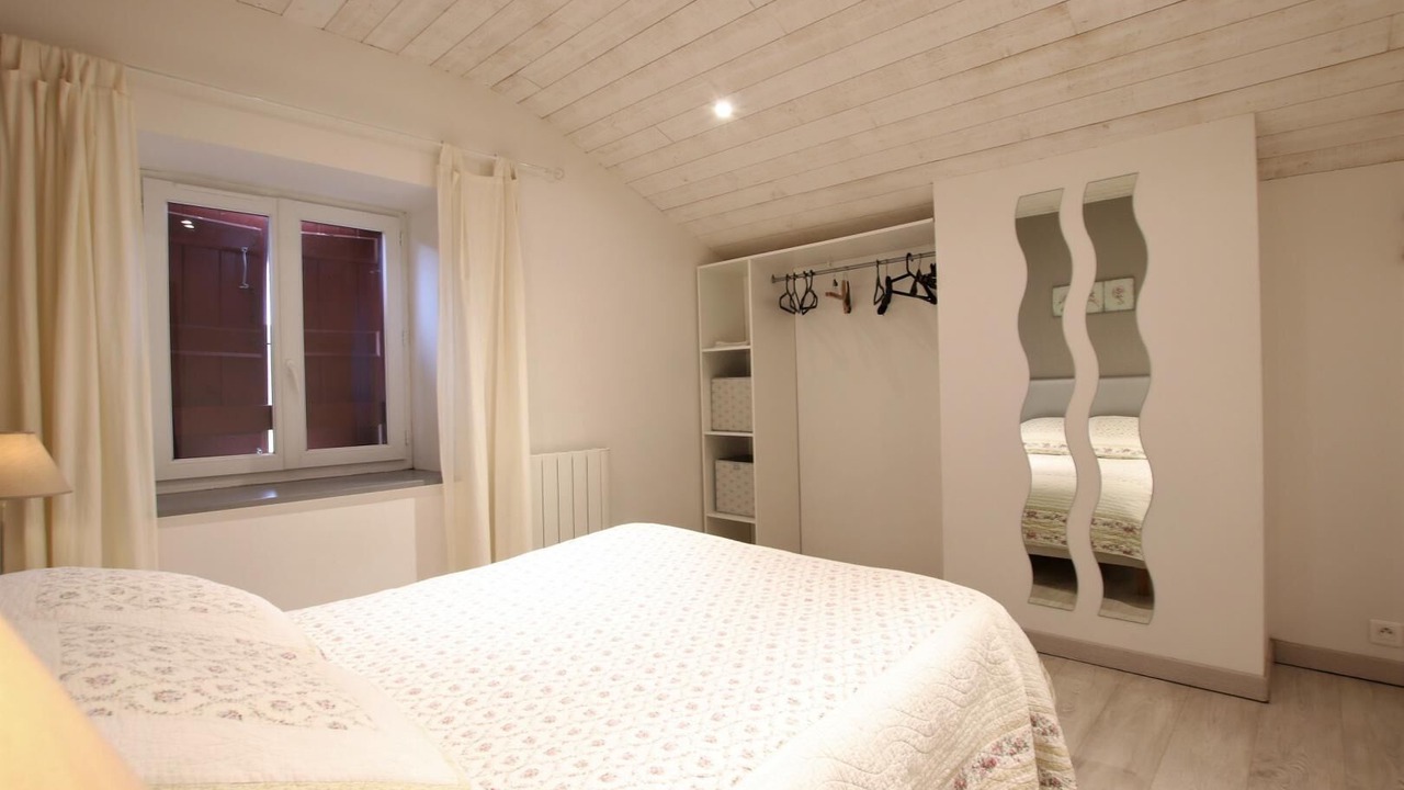 Photo of Bedroom in Ainhice-Mongelos