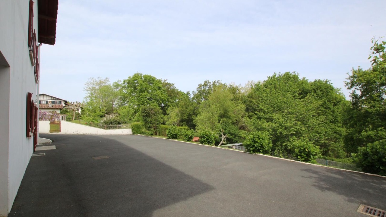 Photo of Outdoor in Arbonne