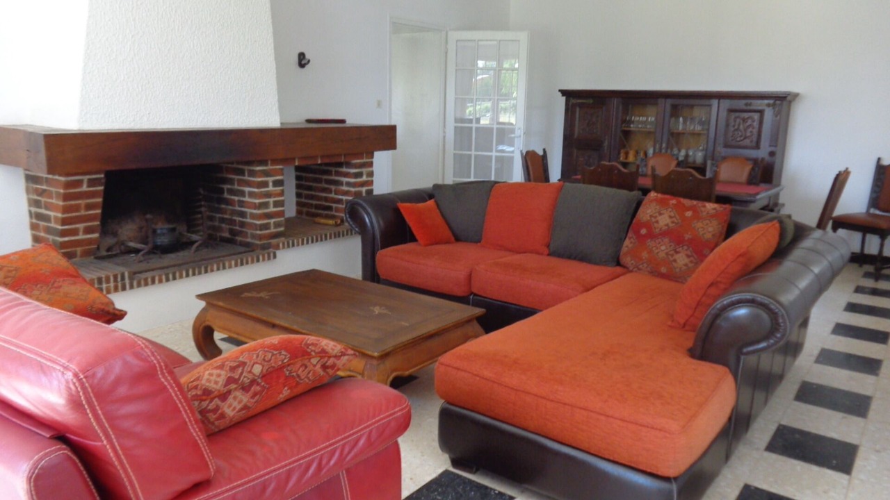 Photo of Livingroom in Thenezay
