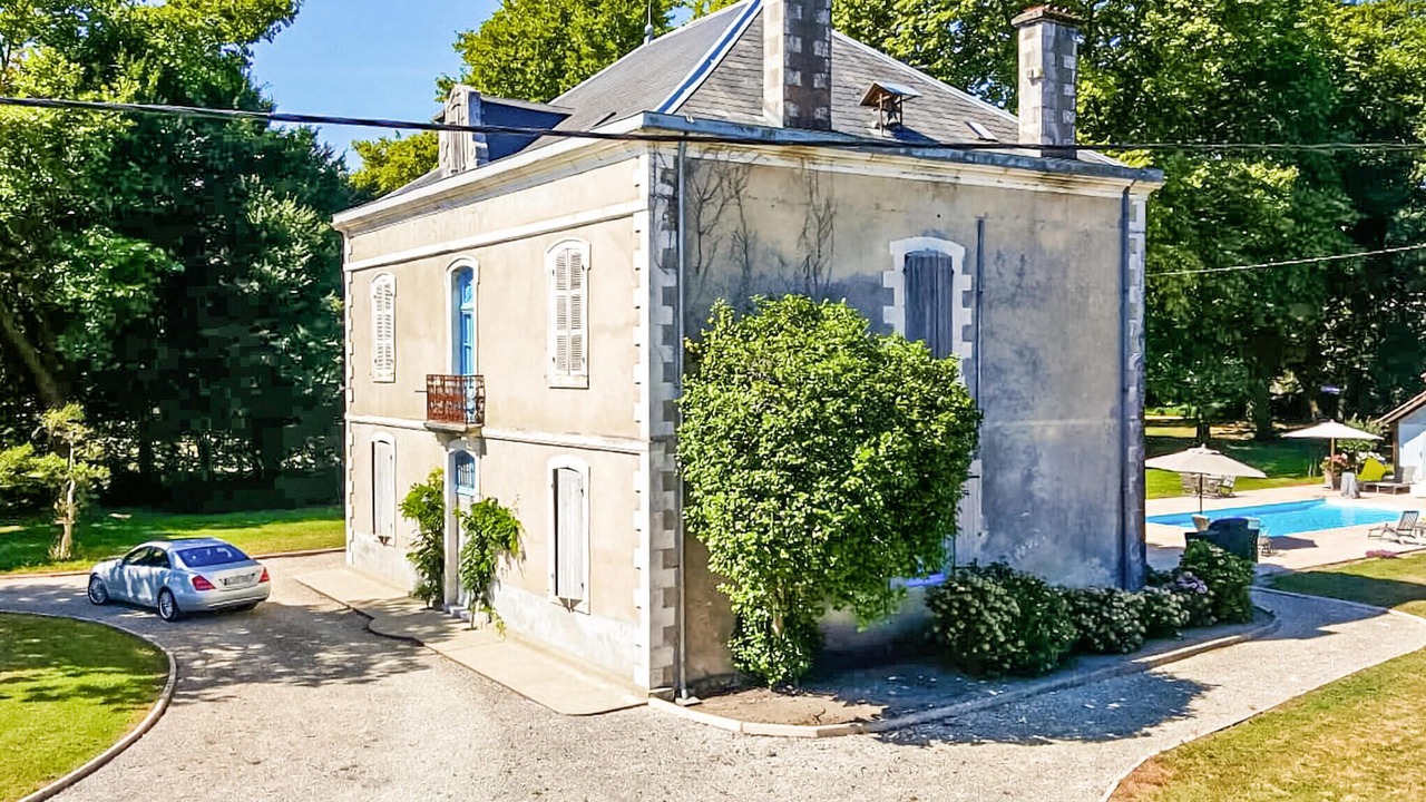 Photo of Others in Beylongue