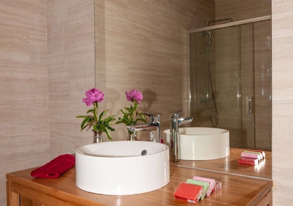Photo of Bathroom in Saint-Emilion