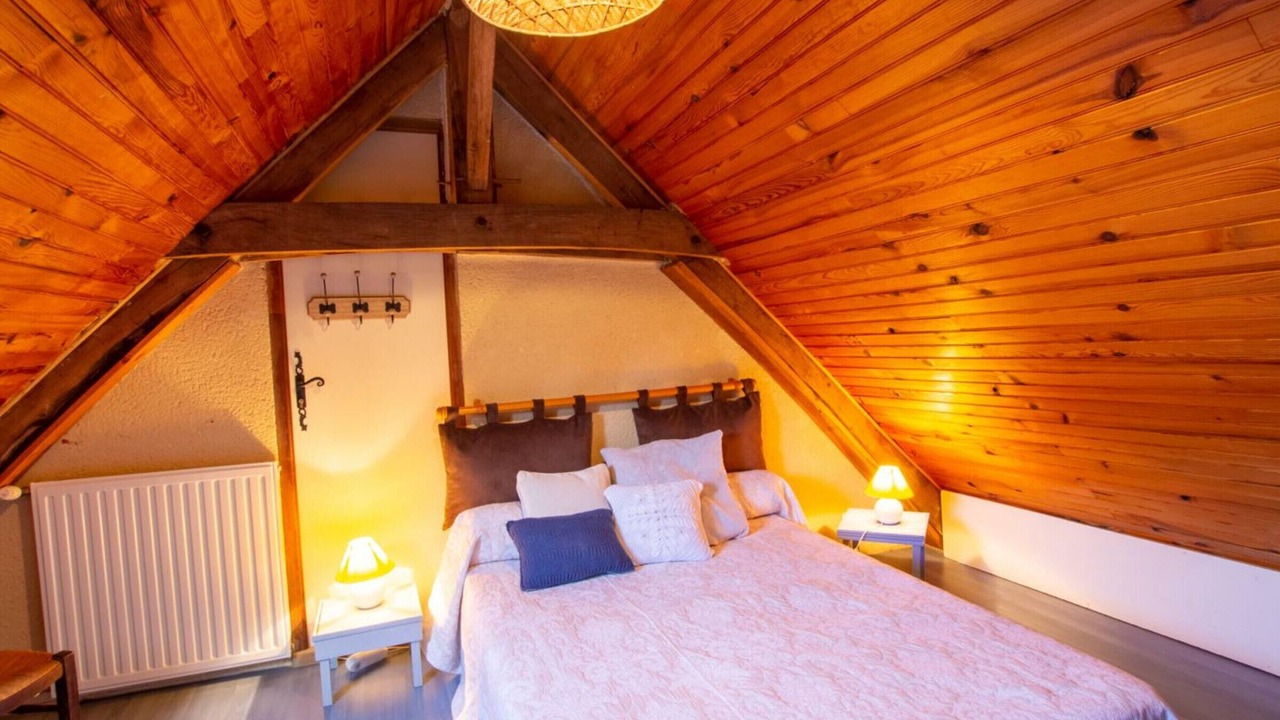 Photo of Bedroom in Lalinde