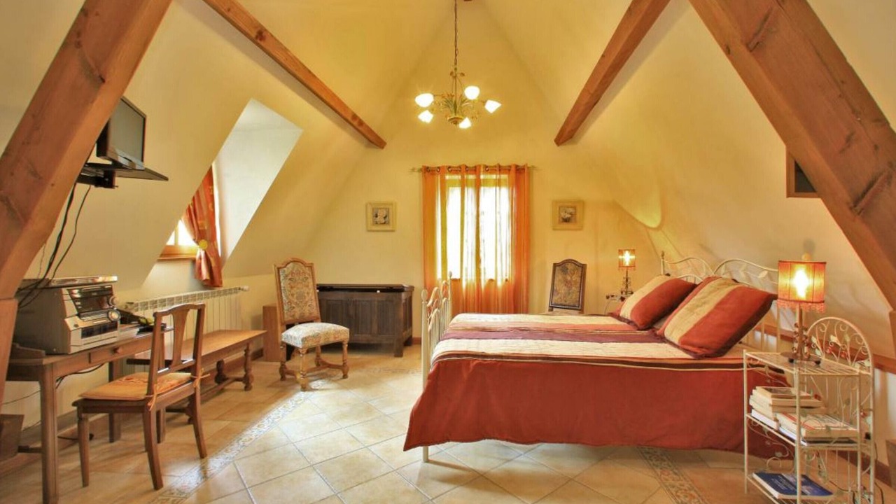 Photo of Bedroom in Proissans