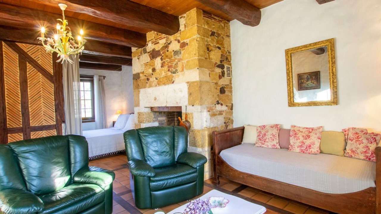 Photo of Bedroom in Cause-de-Clerans