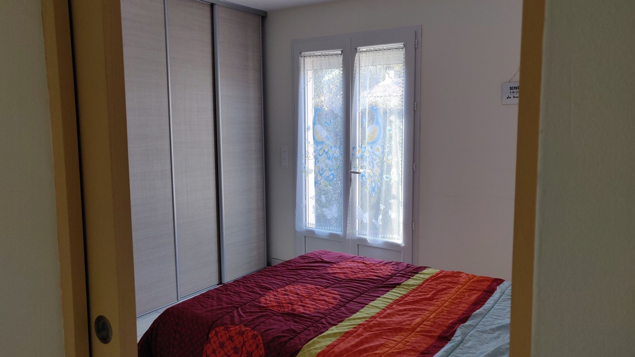 Photo of Bedroom in Saujon