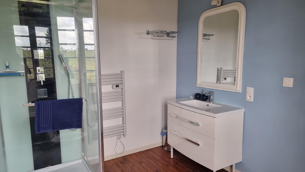 Photo of Bathroom in Bergouey