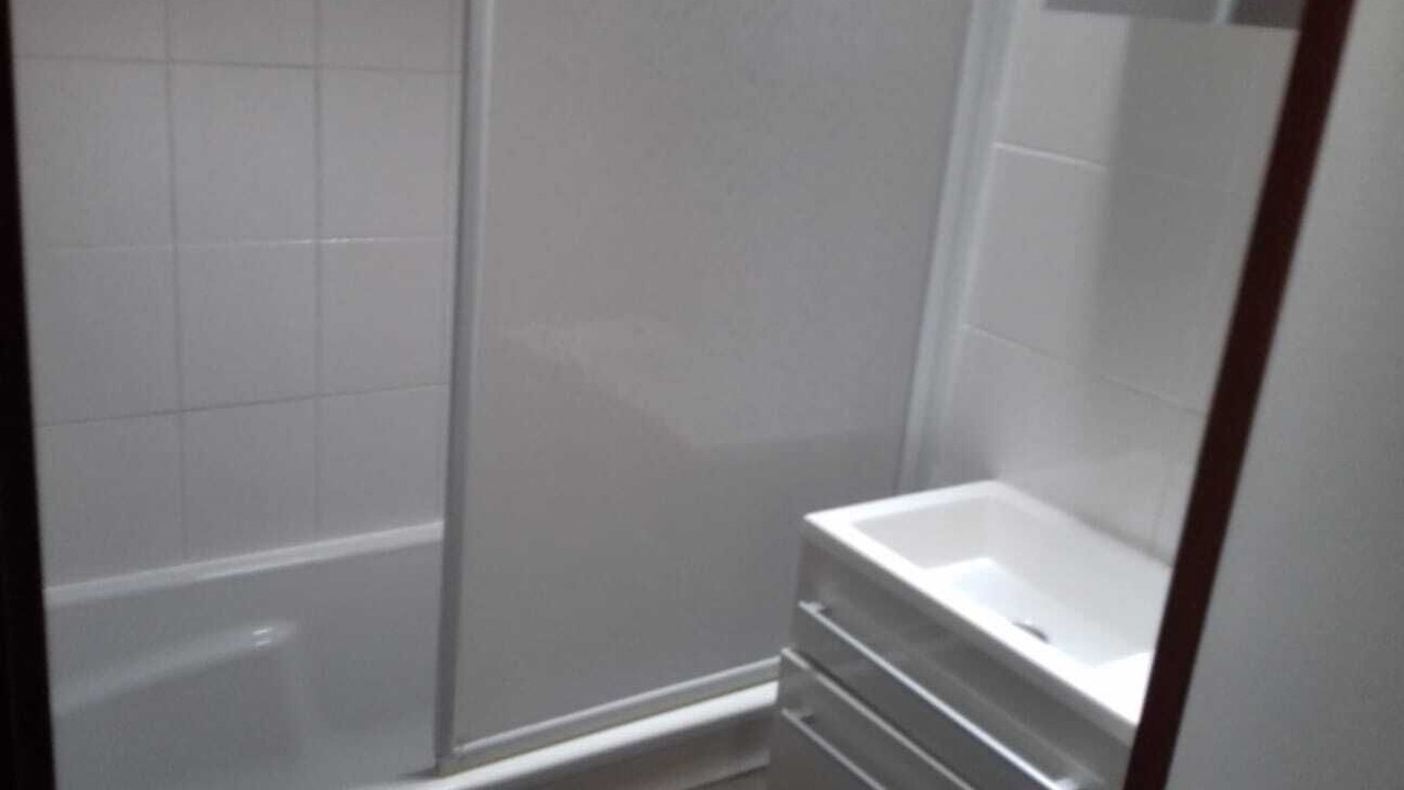 Photo of Bathroom in Brux