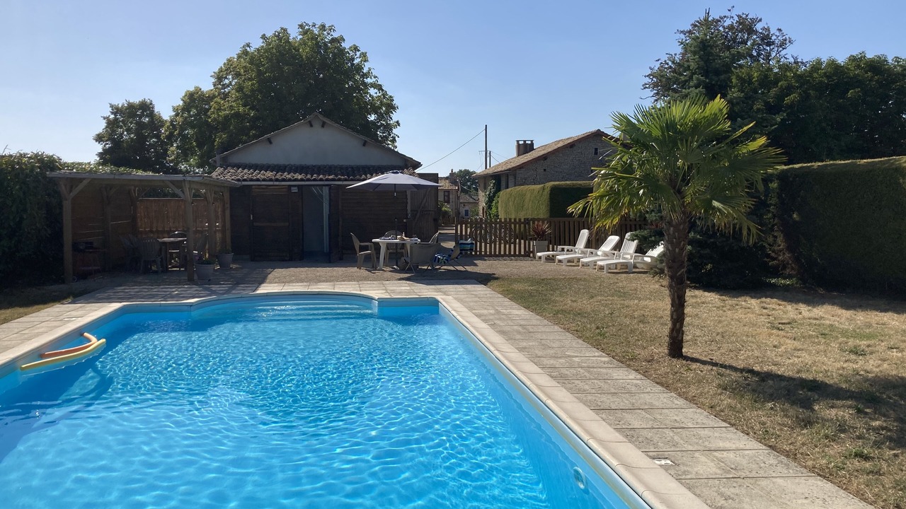 Photo of Outdoor in Brux