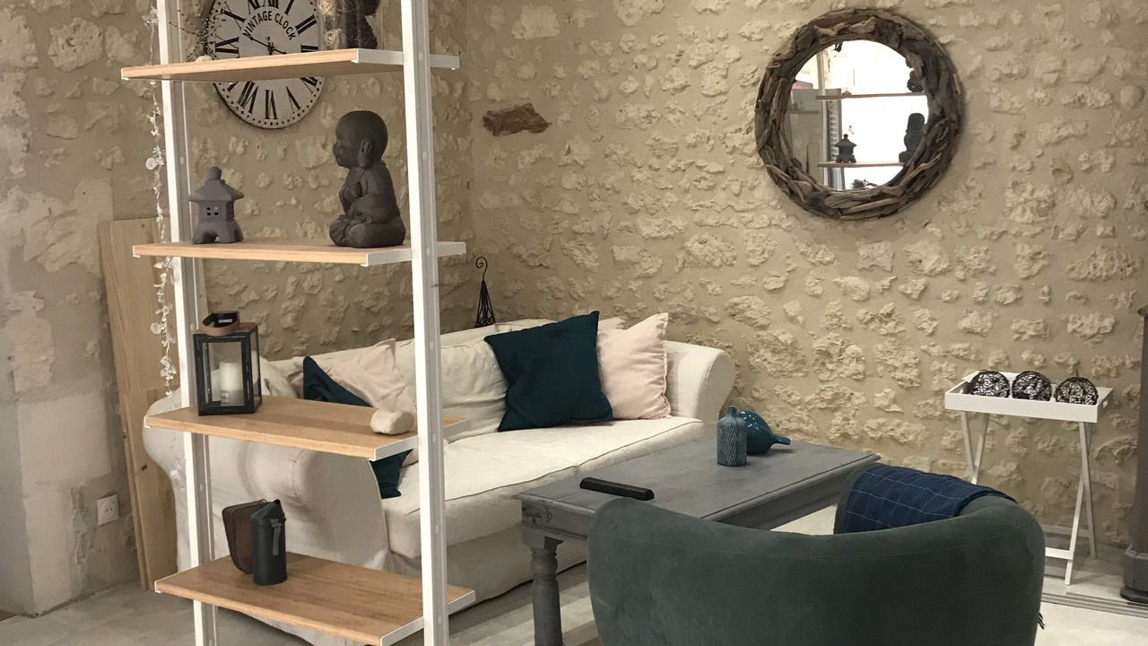 Photo of Livingroom in Saint-Sorlin-de-Conac
