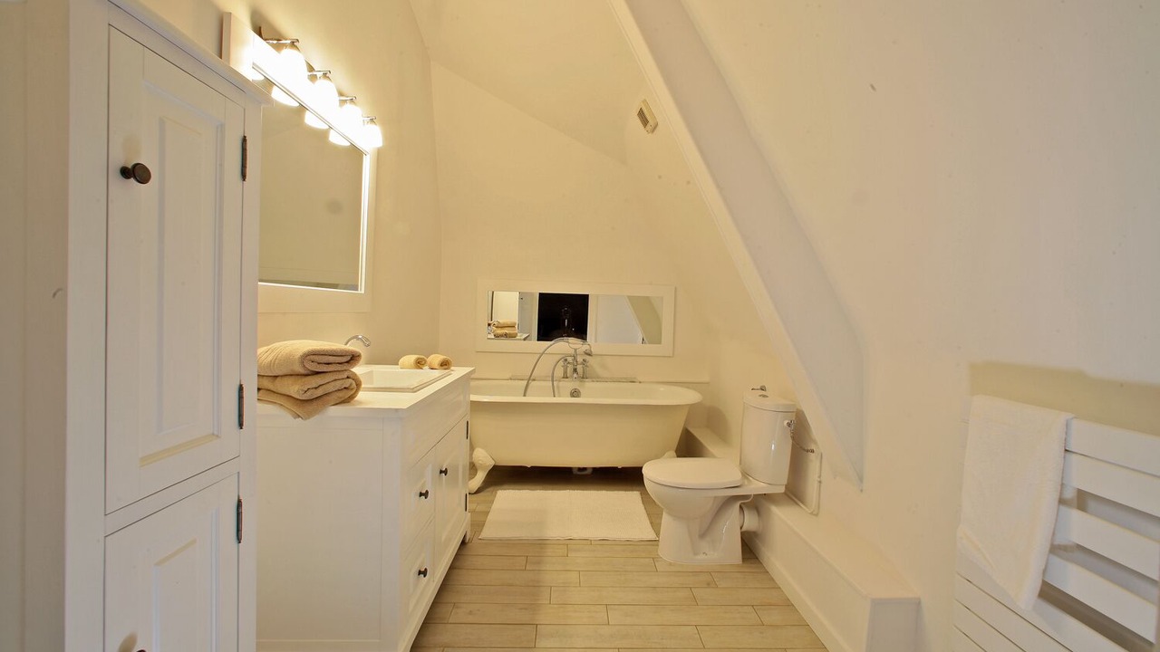 Photo of Bathroom in Saint-Geyrac