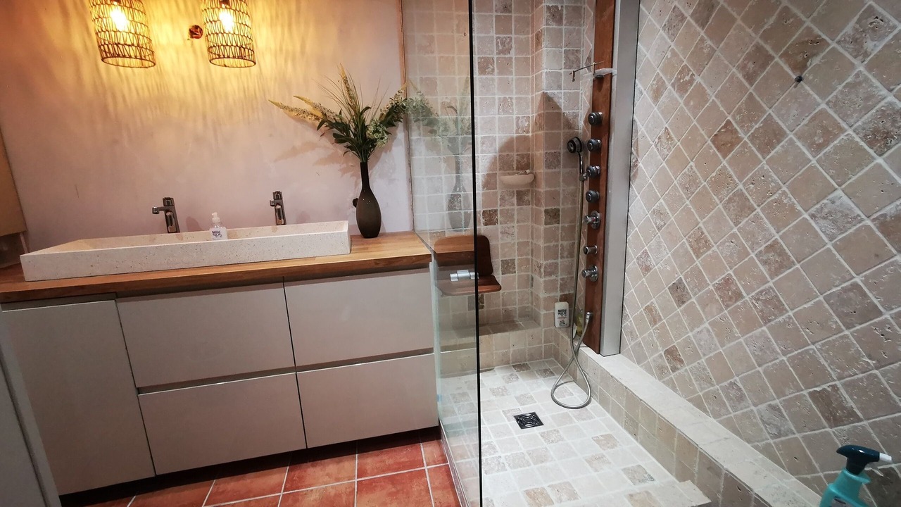 Photo of Bathroom in Est