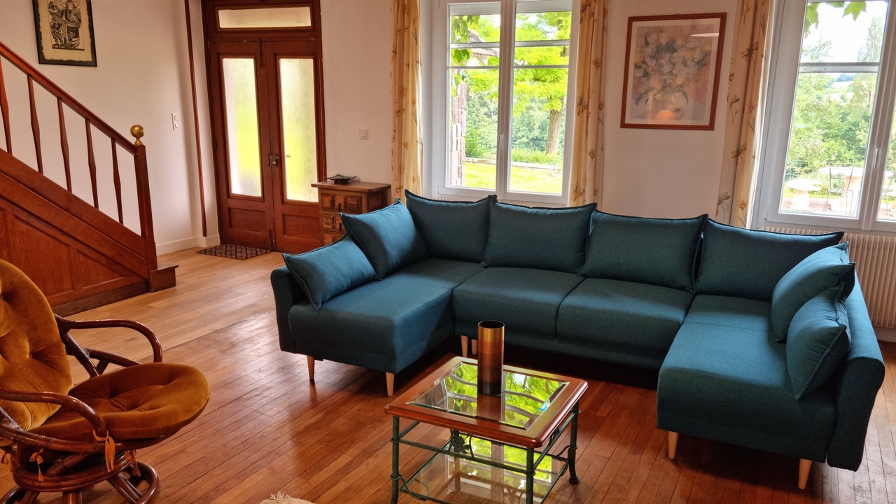 Photo of Livingroom in Touvre