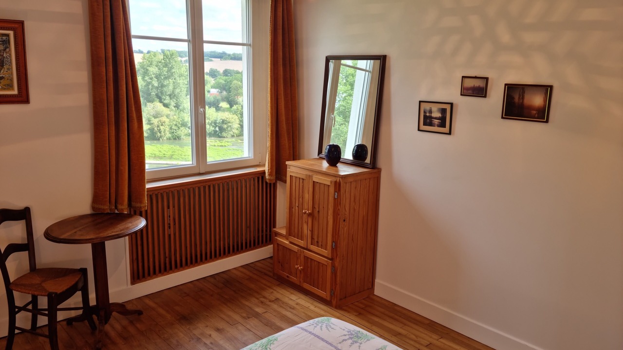Photo of Bedroom in Touvre