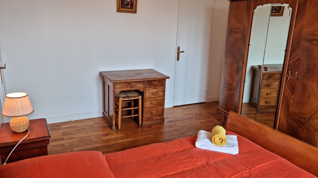 Photo of Bedroom in Touvre