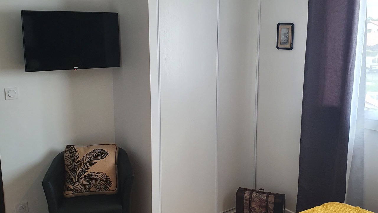 Photo of Bedroom in Bon-Encontre