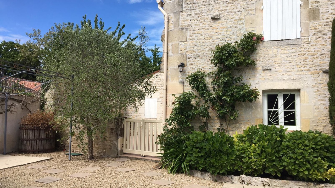 Photo of Outdoor in Geay