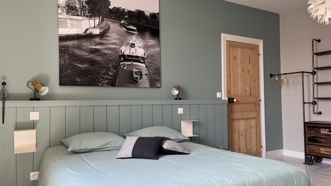 Photo of Bedroom in Le Chateau-d'Oleron