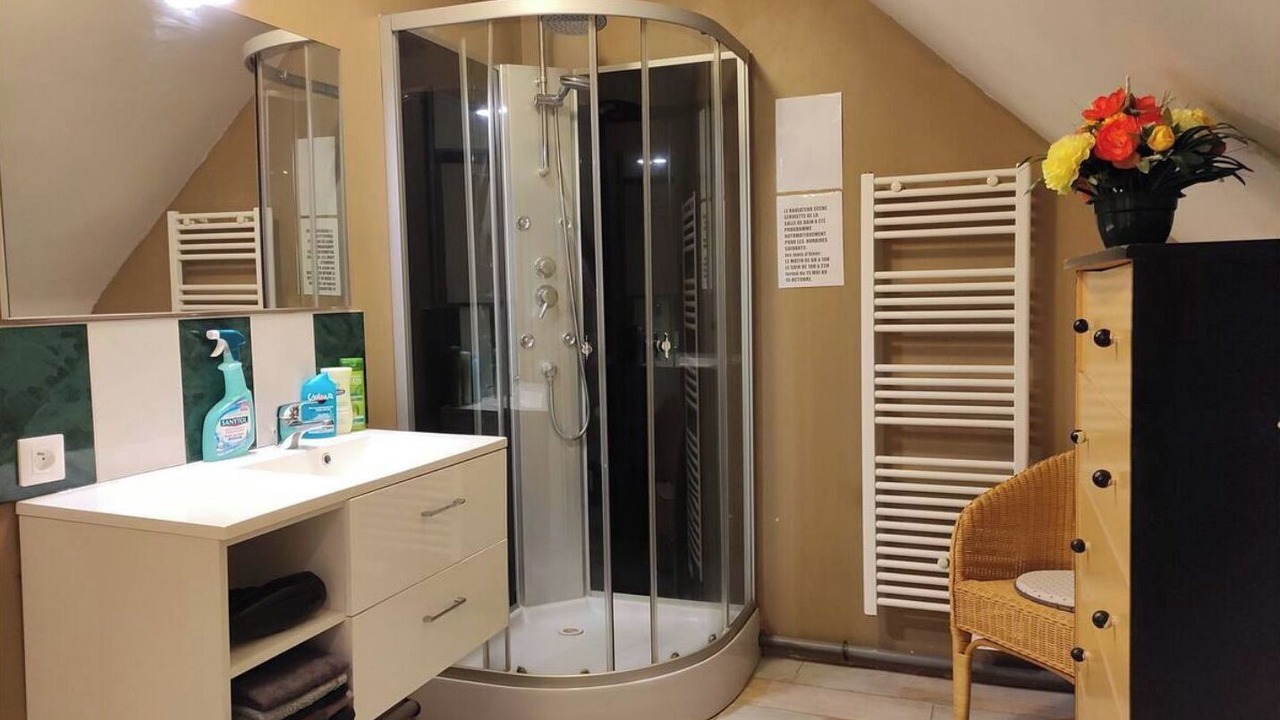Photo of Bathroom in Chatellerault