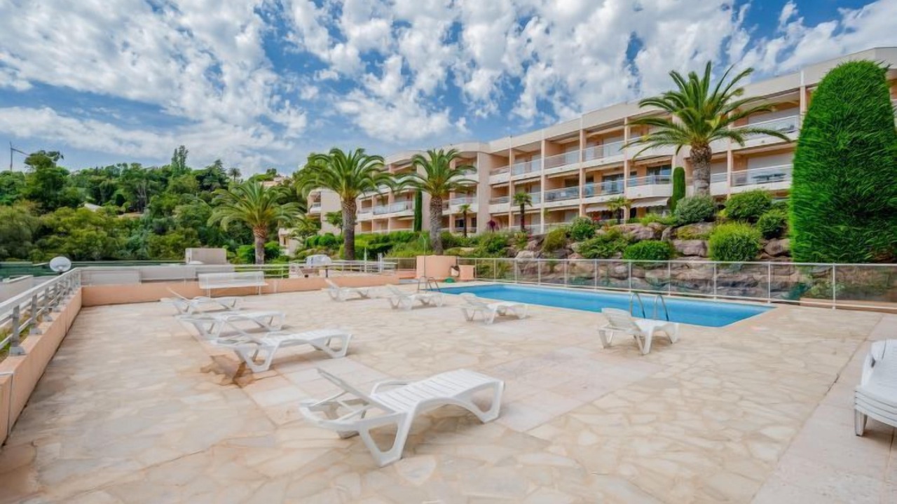 Photo of Outdoor in La Croix des Gardes
